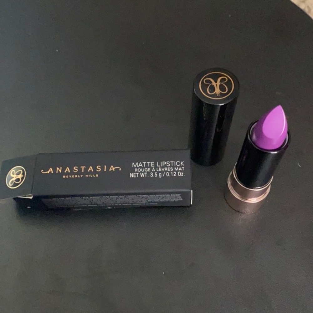 Anastasia matte lipstick shade Rage New in box